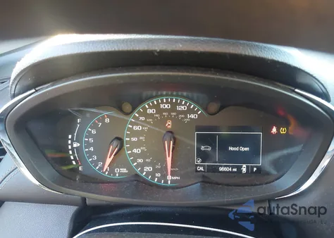 2017 Chevrolet Trax Ls z USA, uszkodzony, nr VIN KL7CJKSB8HB228409